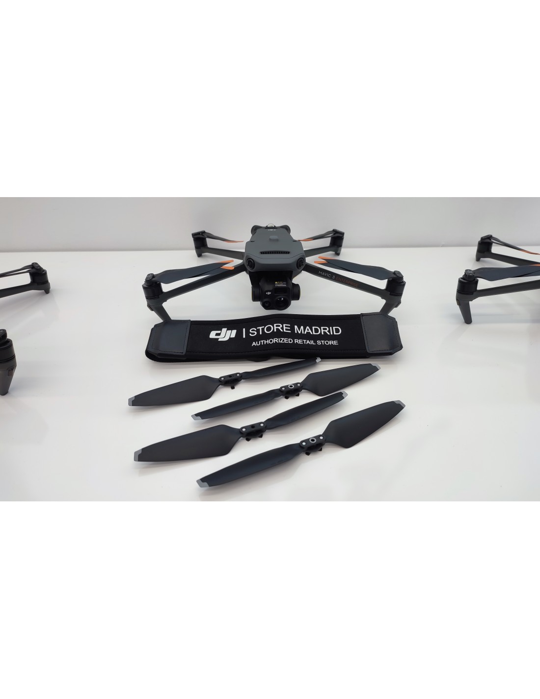 Pack básico DJI Mavic 3T 2 Años Comprar Pack básico DJI Mavic 3T 2 Años